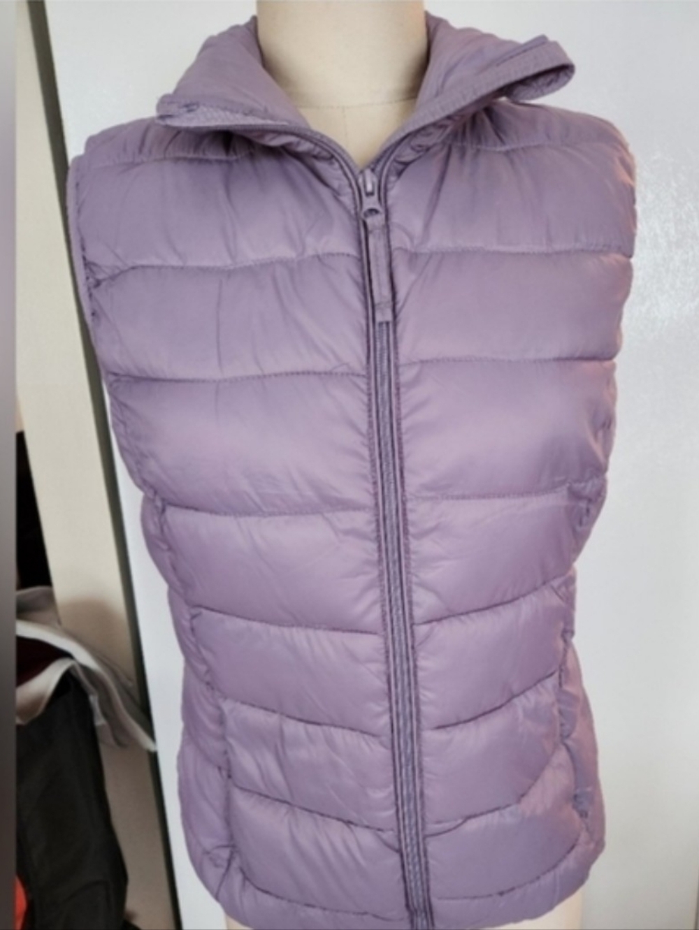 Lightweight Quilted Puffer Vest in Lavender